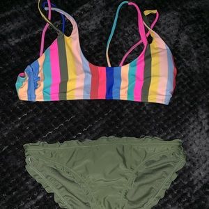 Cute 2 Piece Swimsuit.